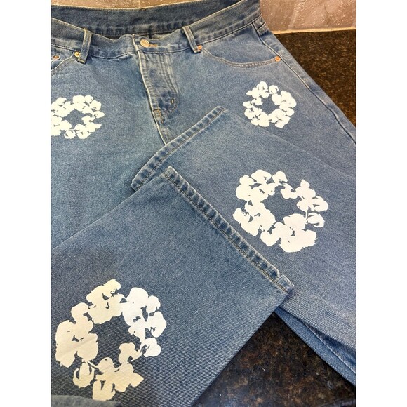 Denim Tears x Levi's 501 Button Fly Cotton Wreath Jean Light Wash Size 38L NWOT - Picture 11 of 11